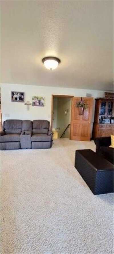 Home For Sale in Ortonville, Minnesota