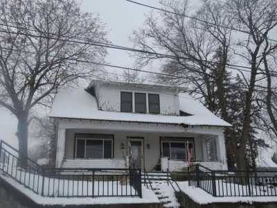 Home For Sale in Helenville, Wisconsin