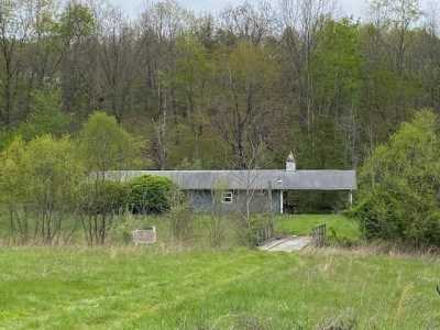 Home For Sale in Beaver, Ohio