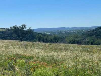 Residential Land For Sale in Kingsland, Texas