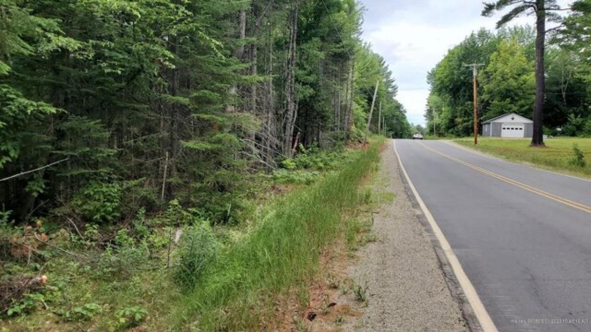 Picture of Residential Land For Sale in Lee, Maine, United States