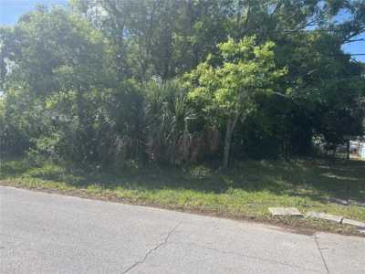 Residential Land For Sale in Seminole, Florida