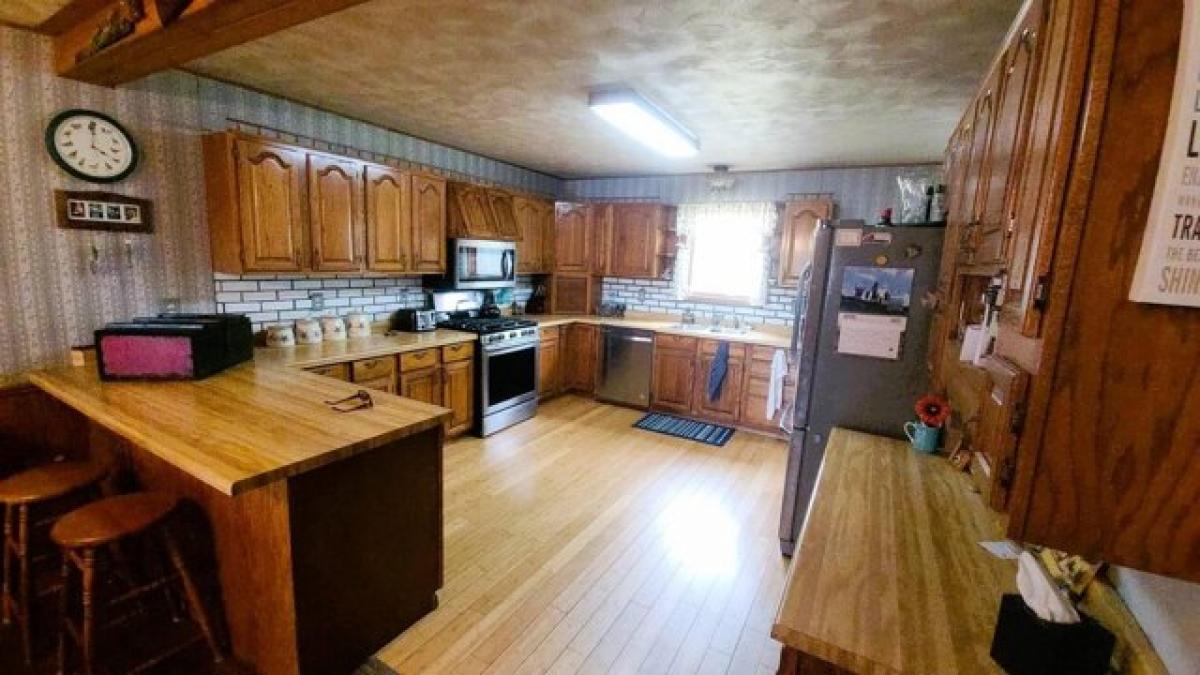 Picture of Home For Sale in Nekoosa, Wisconsin, United States