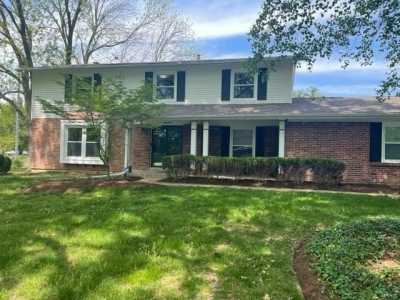 Home For Rent in Creve Coeur, Missouri