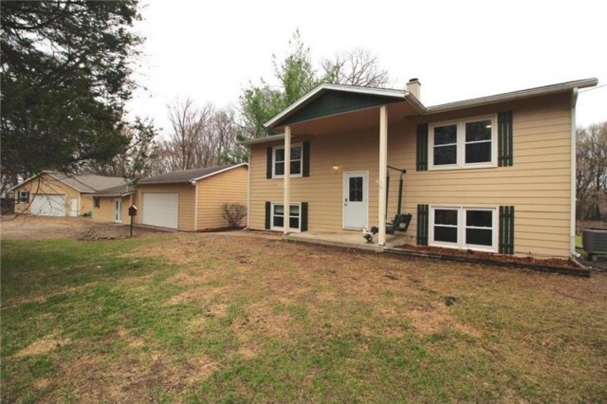 Picture of Home For Sale in East Bethel, Minnesota, United States