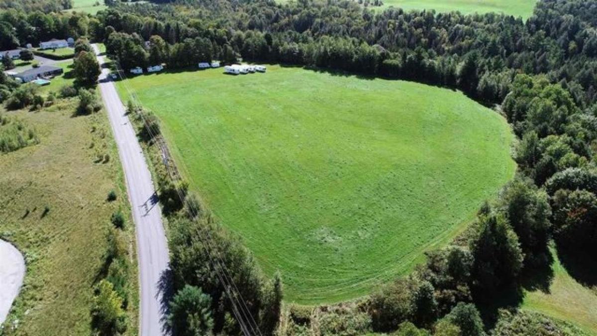 Picture of Residential Land For Sale in Derby, Vermont, United States