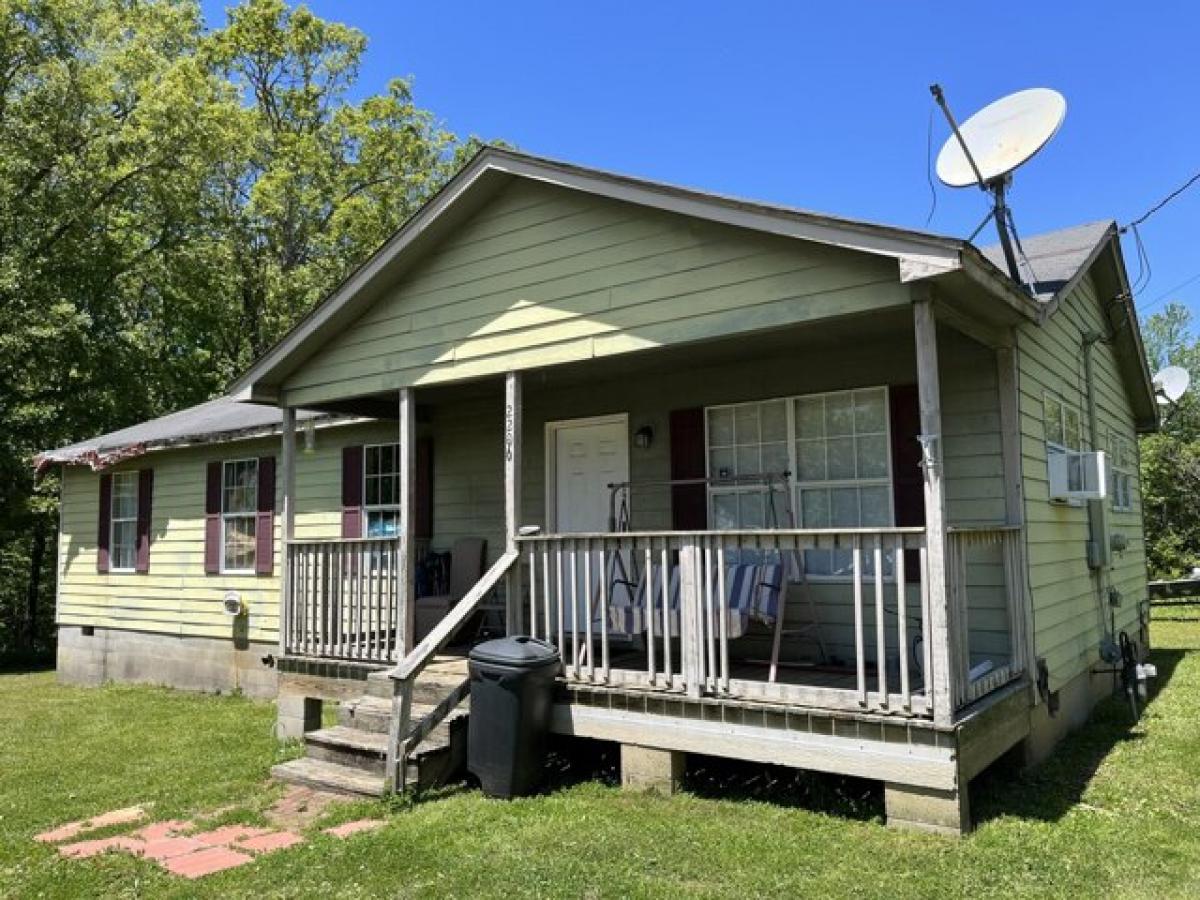 Picture of Home For Sale in Thaxton, Mississippi, United States