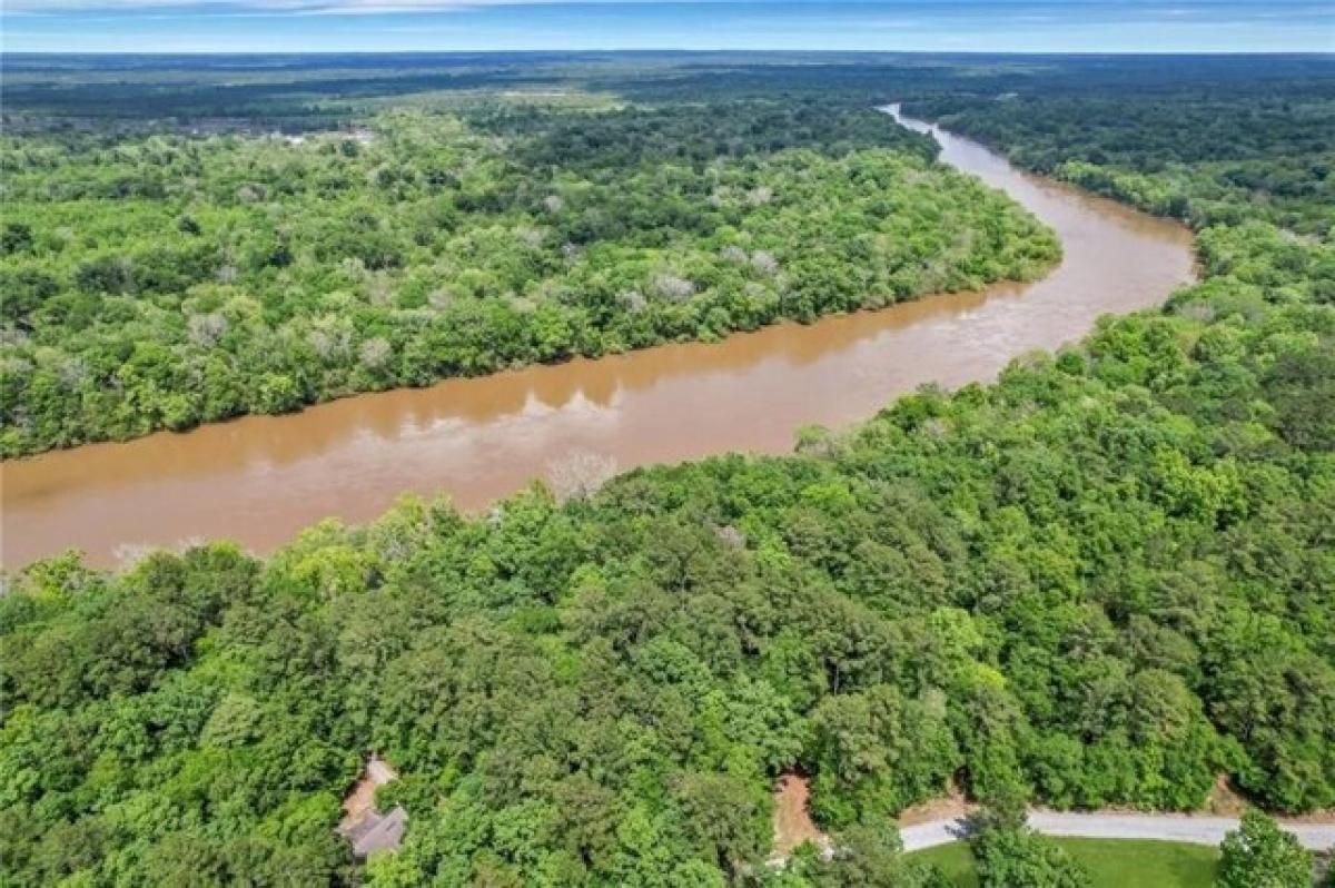 Picture of Residential Land For Sale in Jesup, Georgia, United States