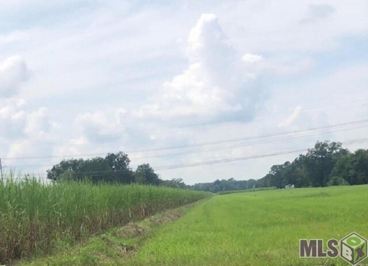 Picture of Residential Land For Sale in Addis, Louisiana, United States