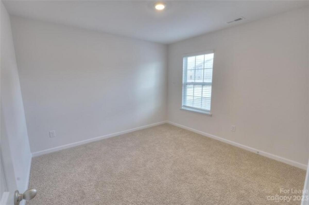 Picture of Home For Rent in Dallas, North Carolina, United States