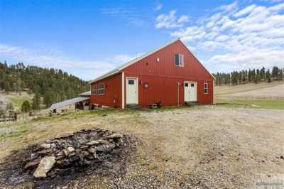Home For Sale in Columbus, Montana