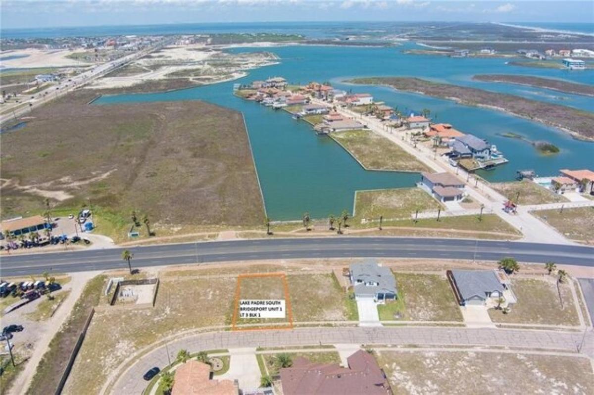 Picture of Residential Land For Sale in Corpus Christi, Texas, United States