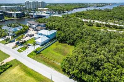 Residential Land For Sale in Ocean Ridge, Florida