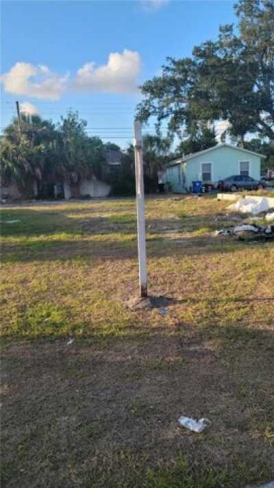 Residential Land For Sale in Saint Petersburg, Florida