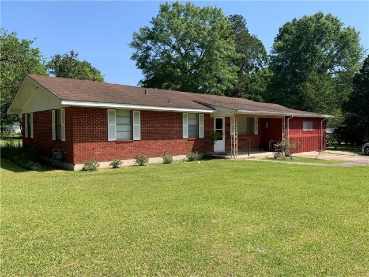 Picture of Home For Sale in Bogalusa, Louisiana, United States