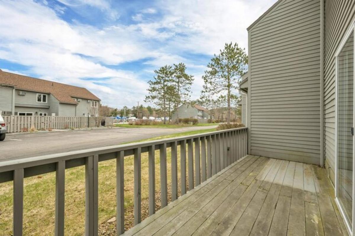 Picture of Home For Sale in Gilford, New Hampshire, United States