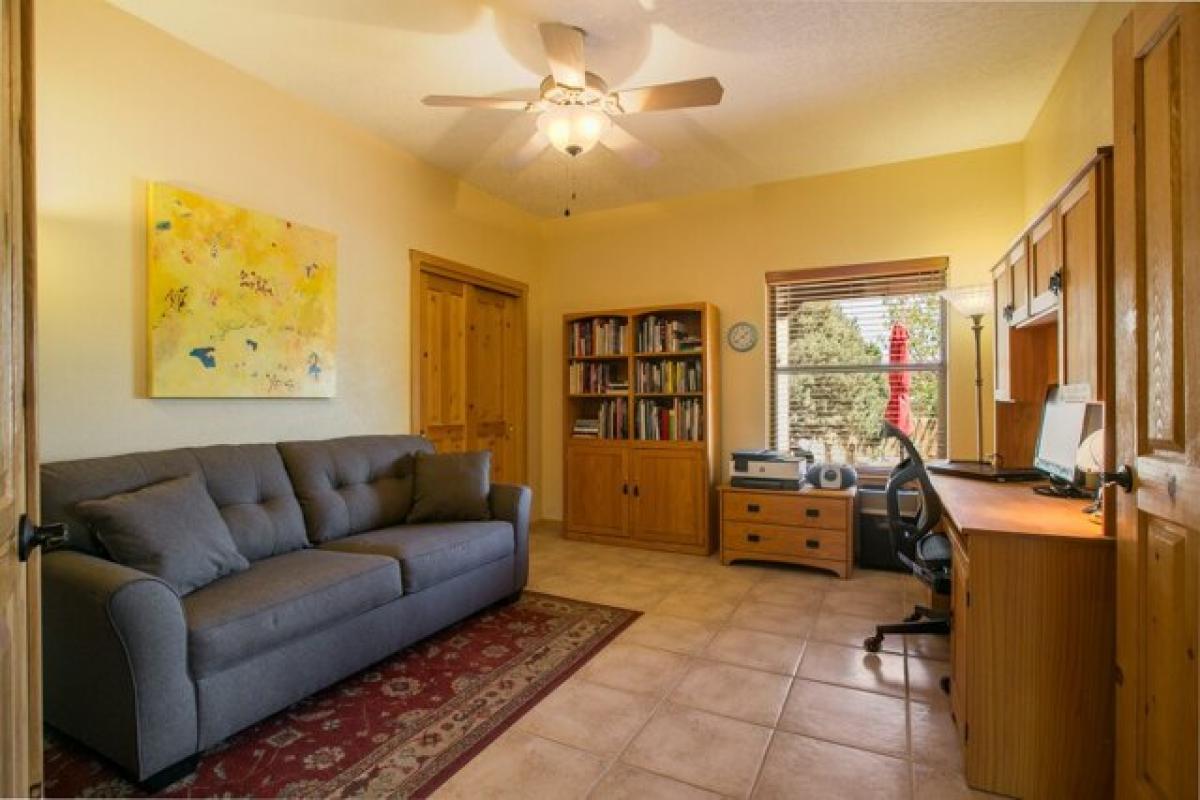 Picture of Home For Sale in Placitas, New Mexico, United States