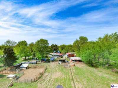 Home For Sale in Millwood, Kentucky