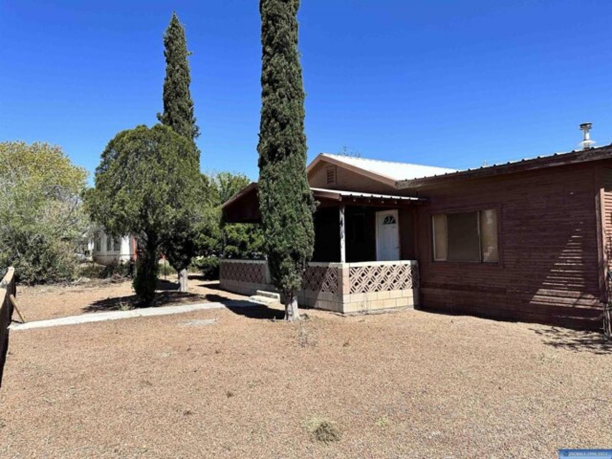 Picture of Home For Sale in Hurley, New Mexico, United States