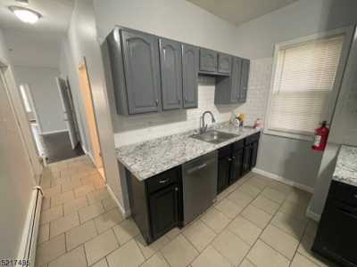 Apartment For Rent in Newark, New Jersey