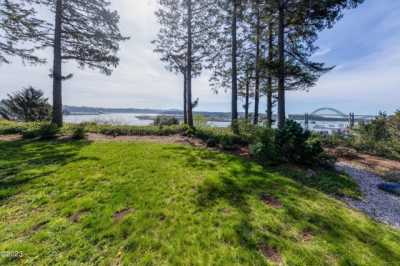 Home For Sale in Newport, Oregon