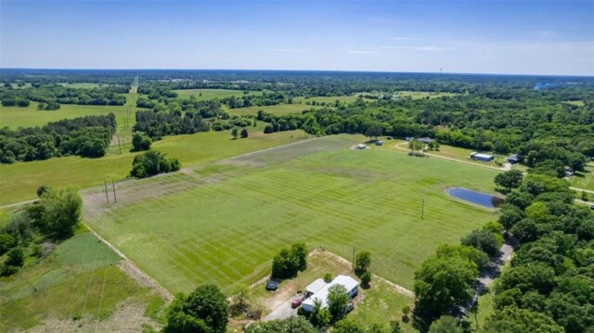 Picture of Residential Land For Sale in Emory, Texas, United States