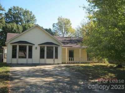 Home For Rent in Mint Hill, North Carolina