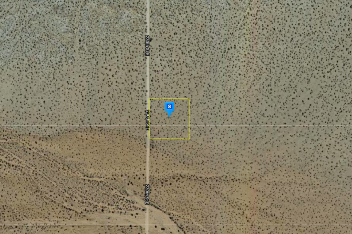 Picture of Residential Land For Sale in Lancaster, California, United States