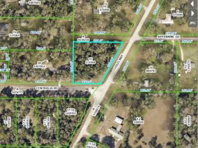 Residential Land For Sale in Brooksville, Florida