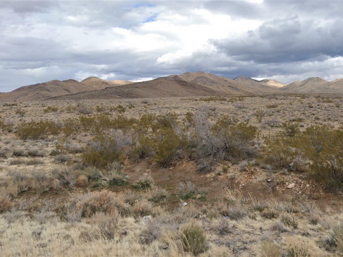 Picture of Residential Land For Sale in Meadview, Arizona, United States