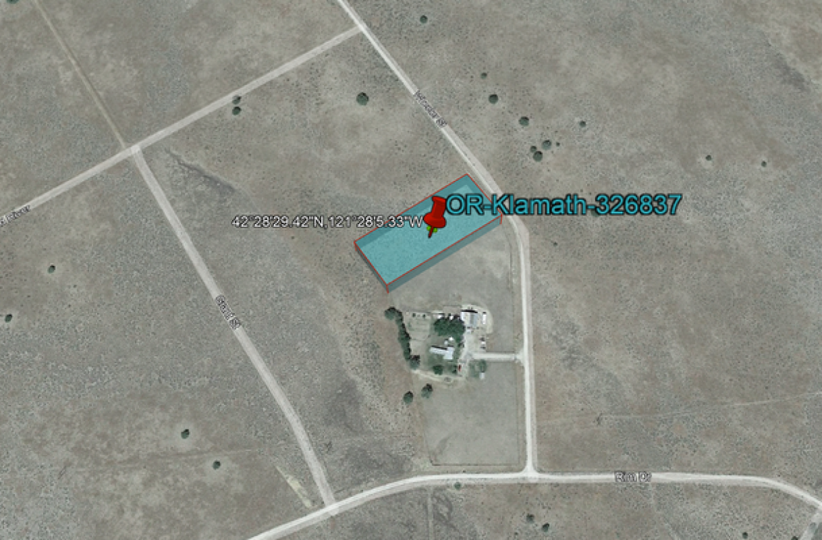 Picture of Residential Land For Sale in Sprague River, Oregon, United States