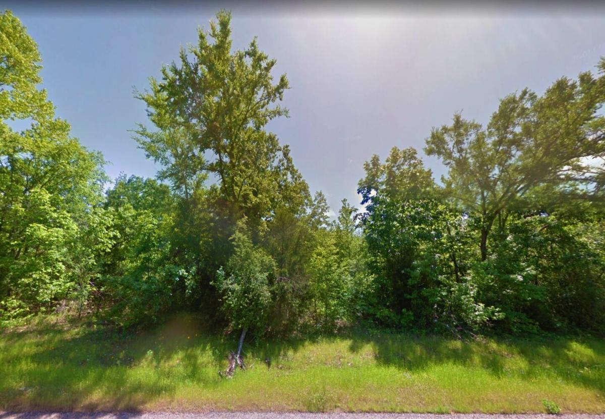 Picture of Residential Land For Sale in Jefferson, Texas, United States