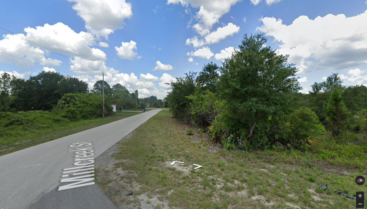 Picture of Residential Land For Sale in Lehigh Acres, Florida, United States