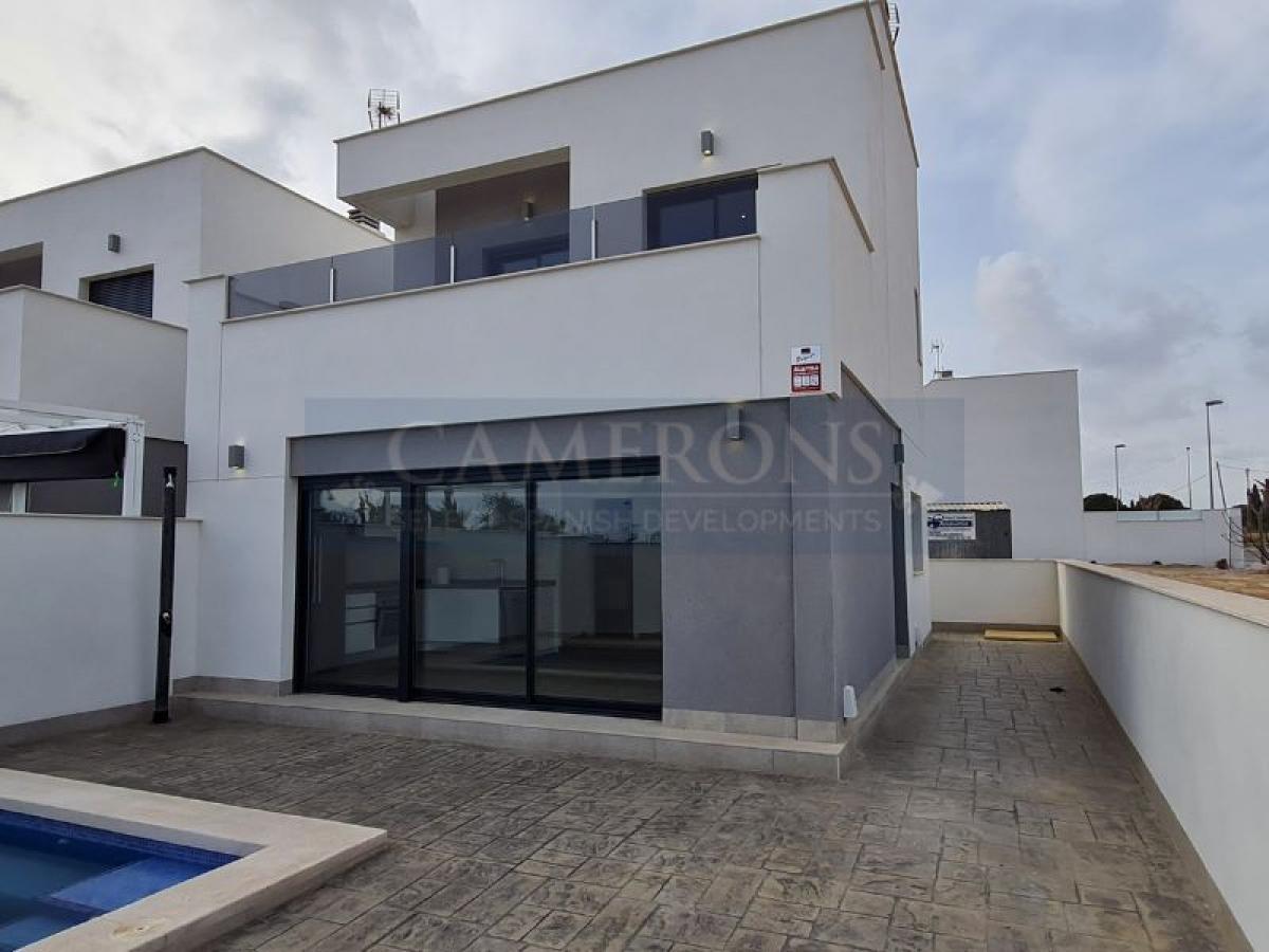 Picture of Villa For Sale in Villamartin, Alicante, Spain