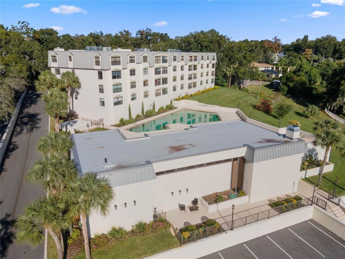 Picture of Condo For Sale in Mount Dora, Florida, United States