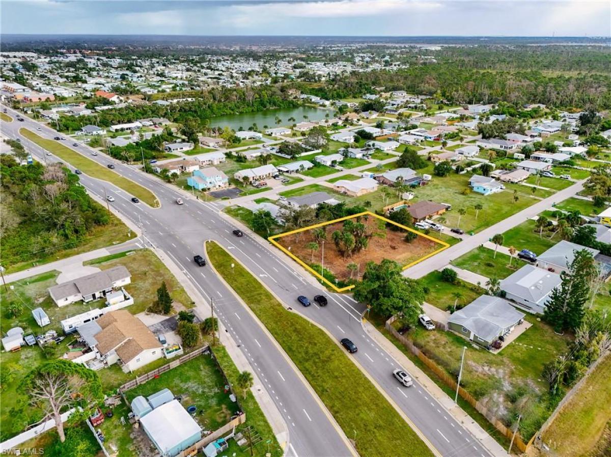 Picture of Raw Land For Sale in Englewood, Florida, United States