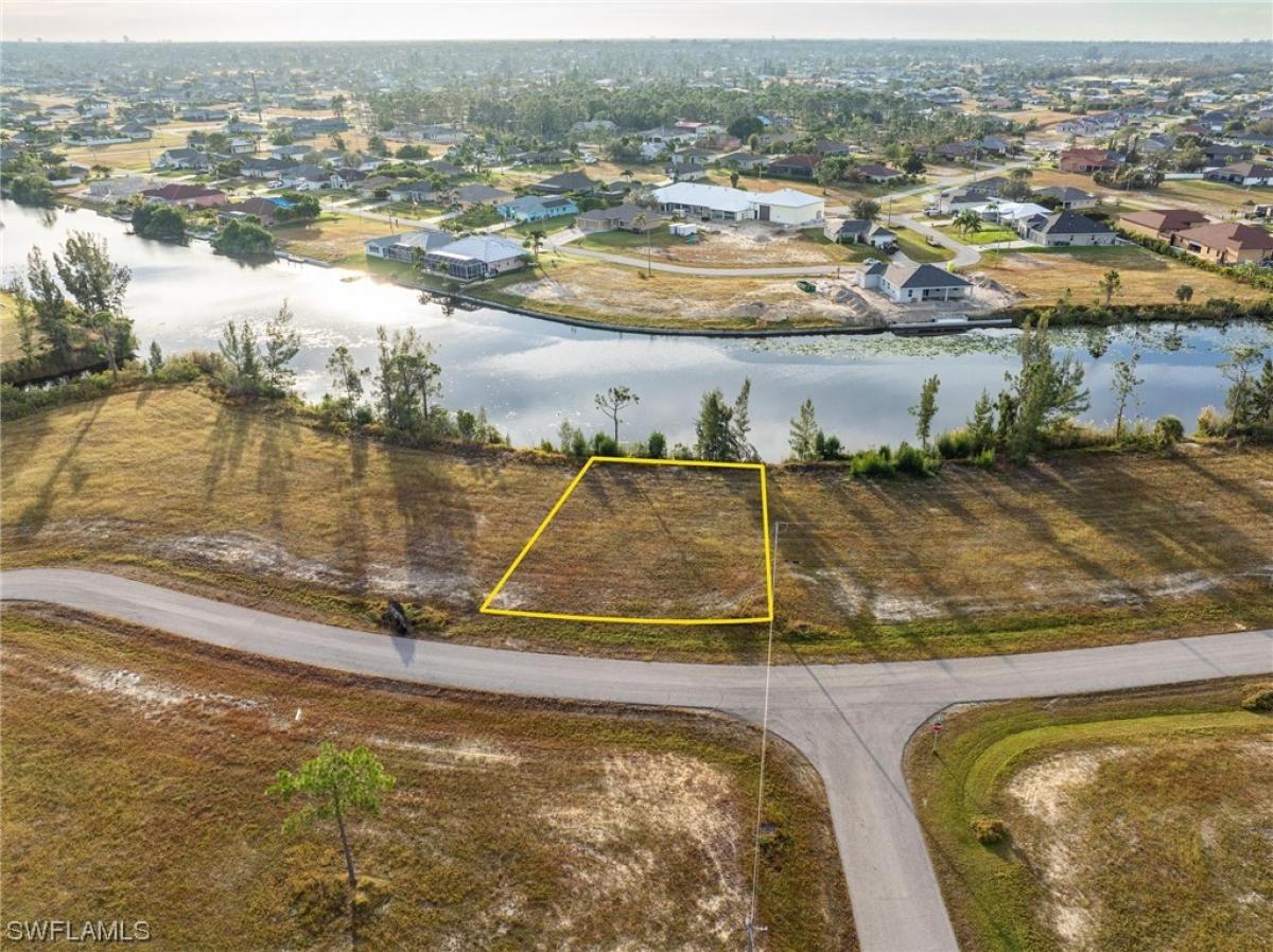 Picture of Raw Land For Sale in Cape Coral, Florida, United States