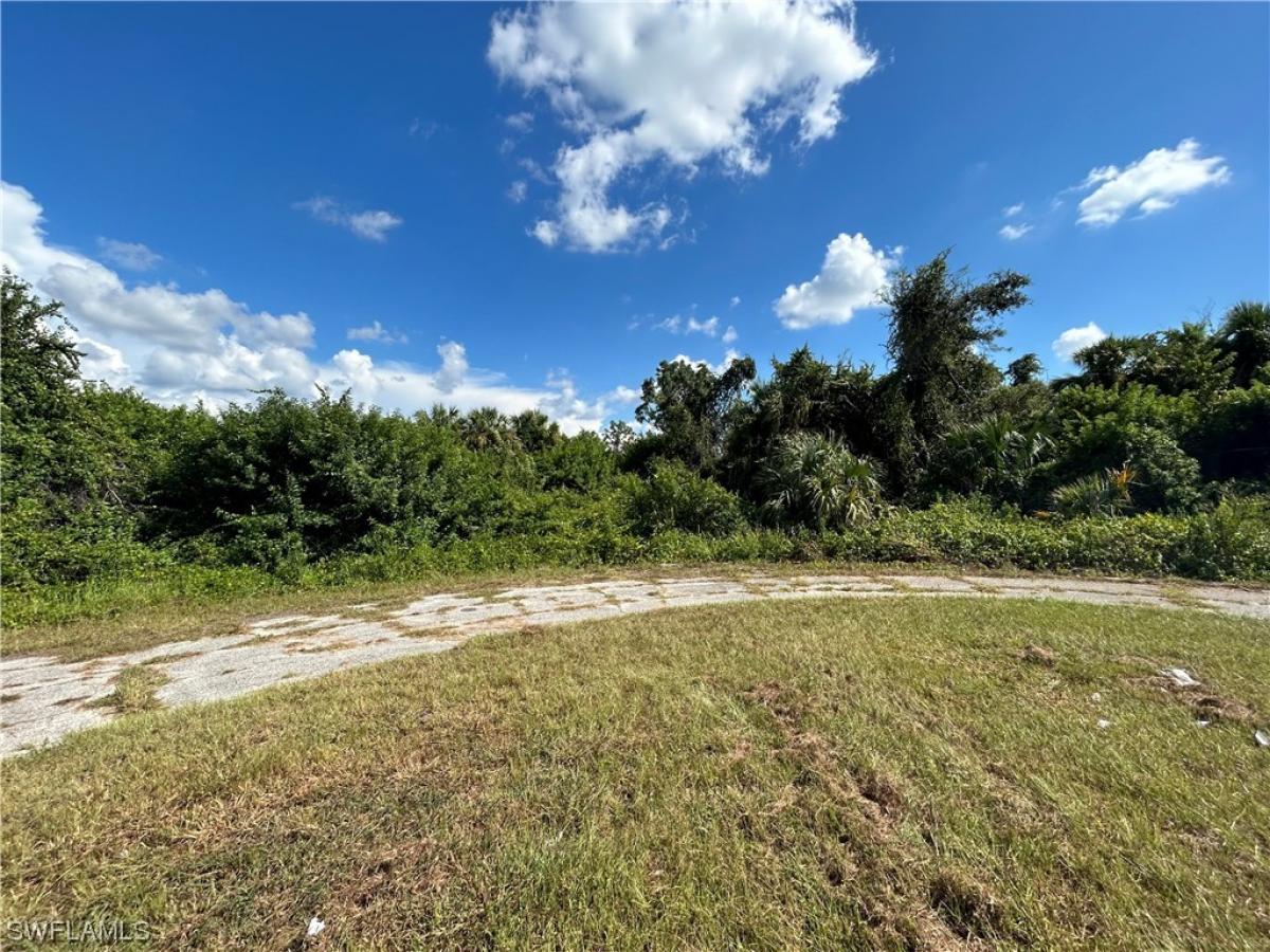 Picture of Raw Land For Sale in North Port, Florida, United States