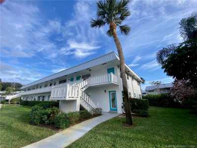 Condo For Sale in Stuart, Florida