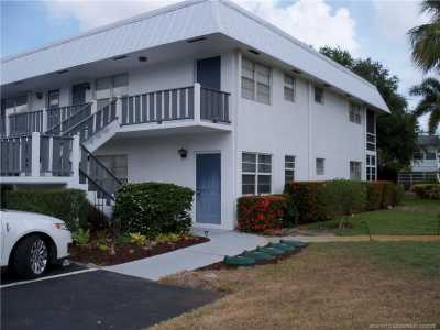 Condo For Sale in Stuart, Florida