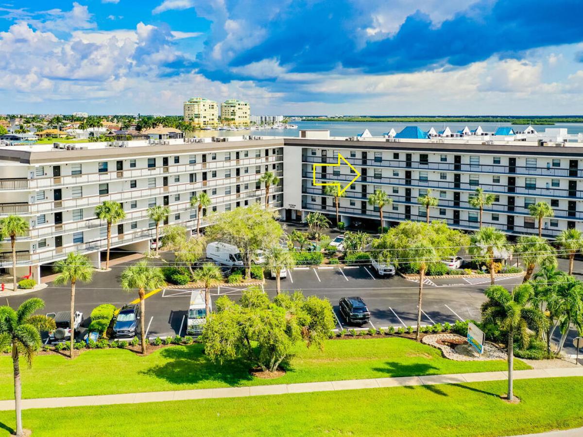 Picture of Condo For Sale in Marco Island, Florida, United States