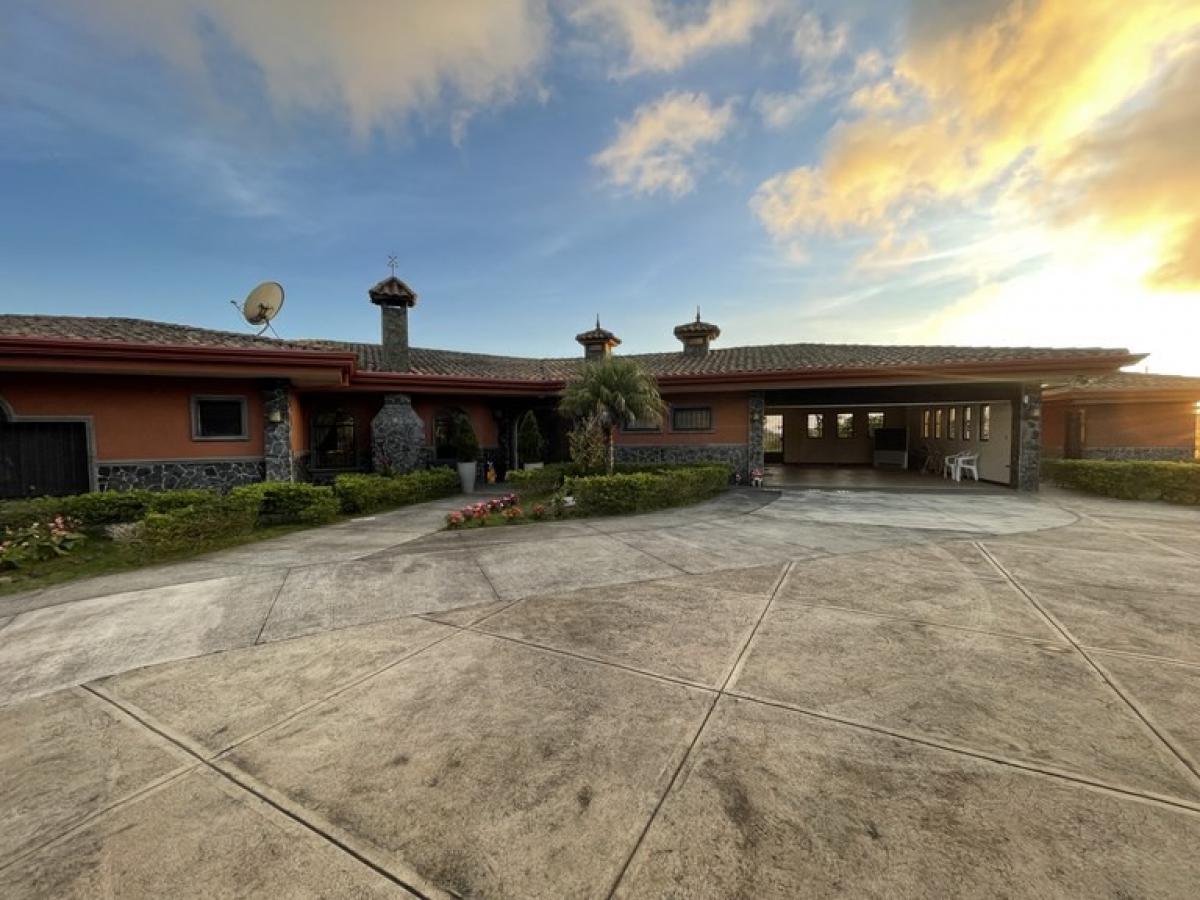 Picture of Home For Sale in Vazquez de Coronado, San Jose, Costa Rica