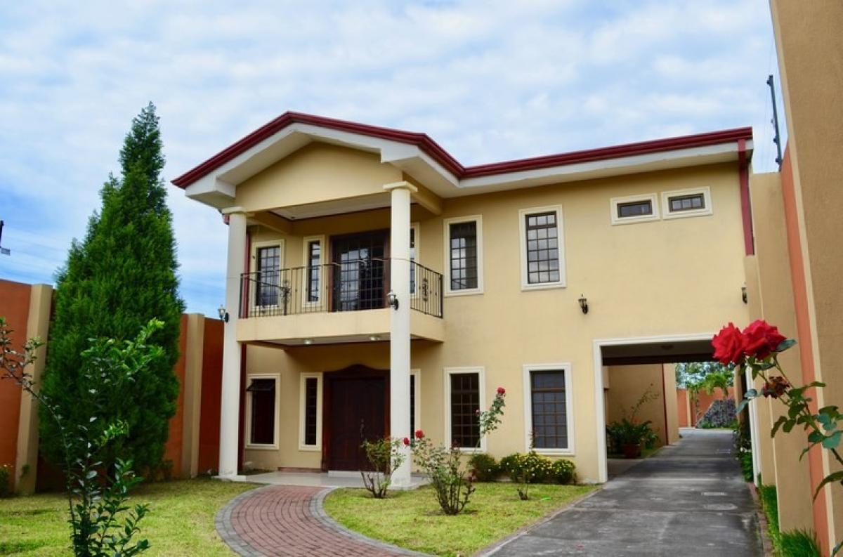 Picture of Home For Sale in Santo Domingo, Heredia, Costa Rica