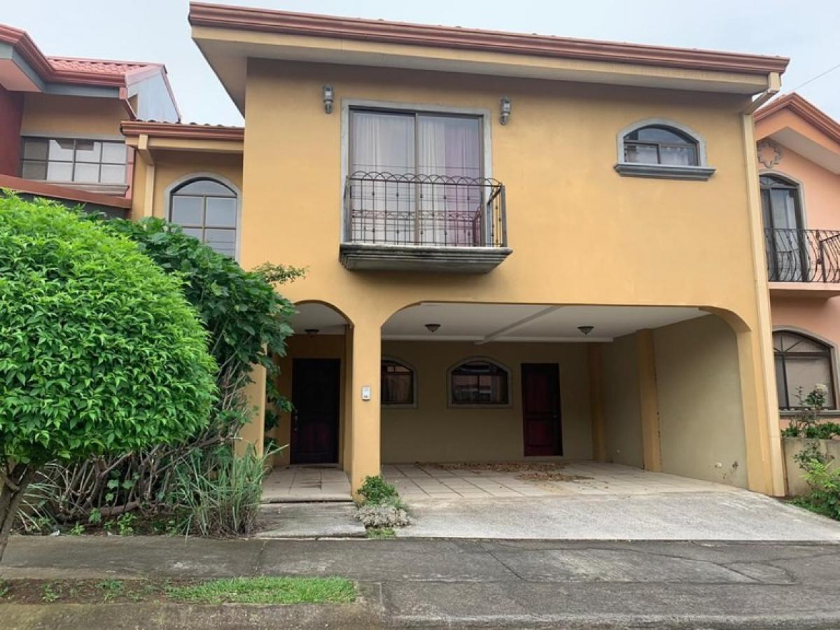 Picture of Home For Sale in San Pablo, Heredia, Costa Rica