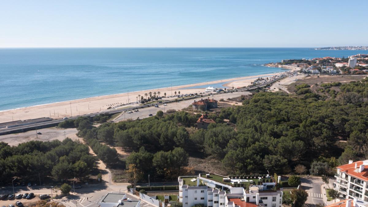 Picture of Condo For Sale in Cascais, Estremadura, Portugal