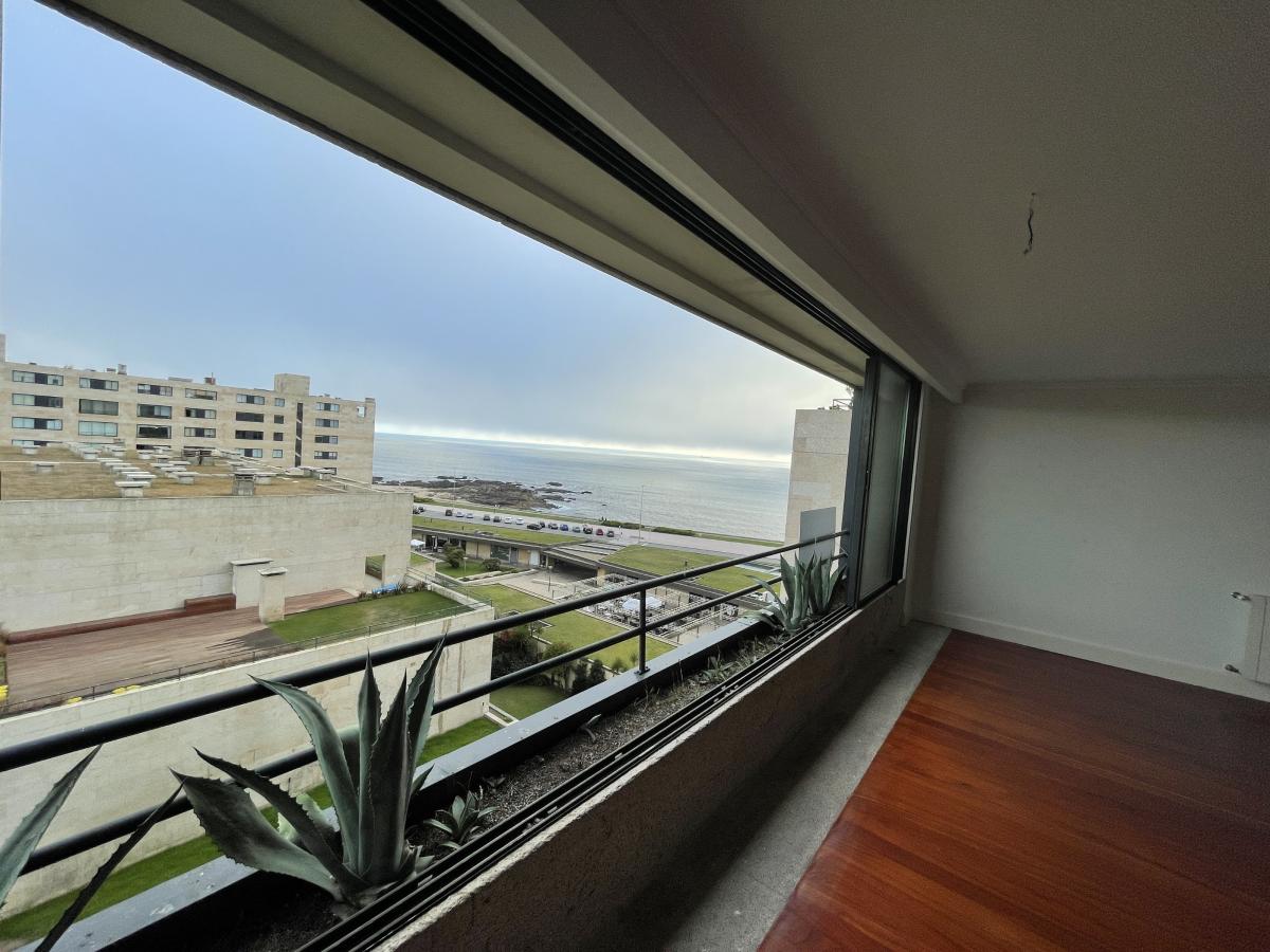 Picture of Condo For Sale in Matosinhos, Porto District, Portugal