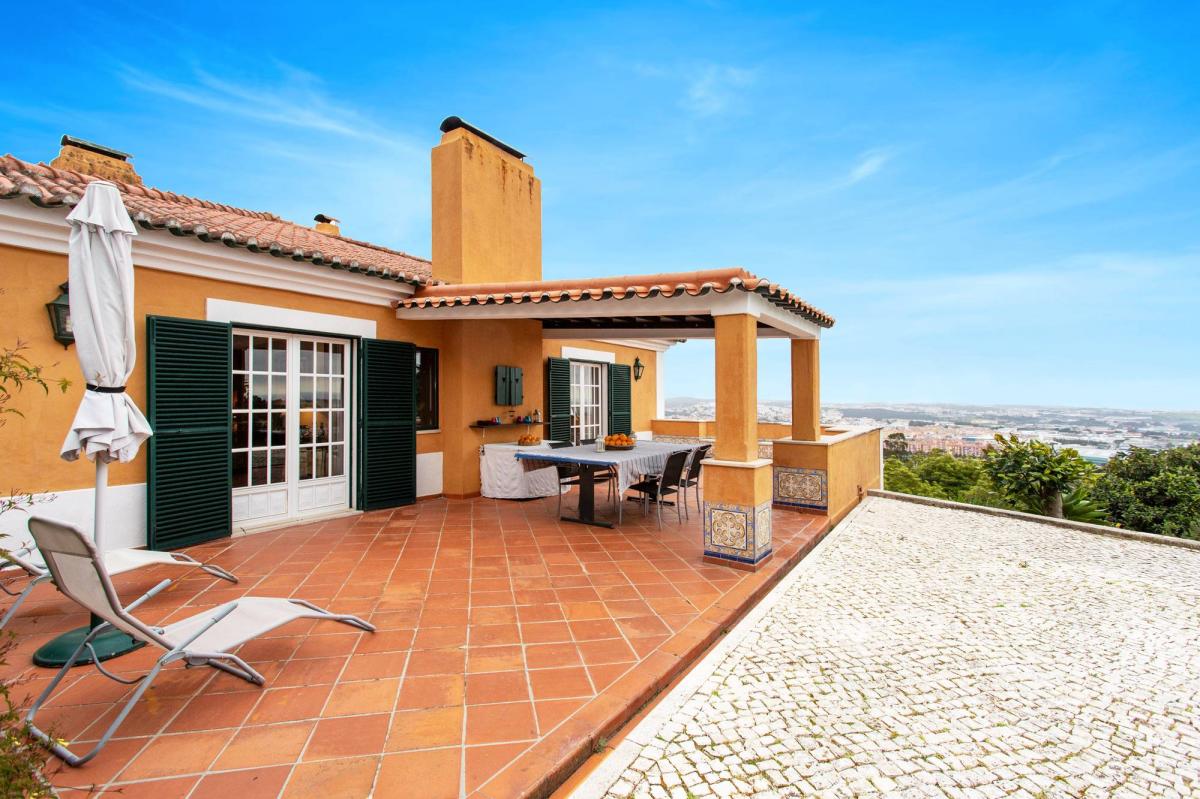 Picture of Home For Sale in Sintra, Estremadura, Portugal