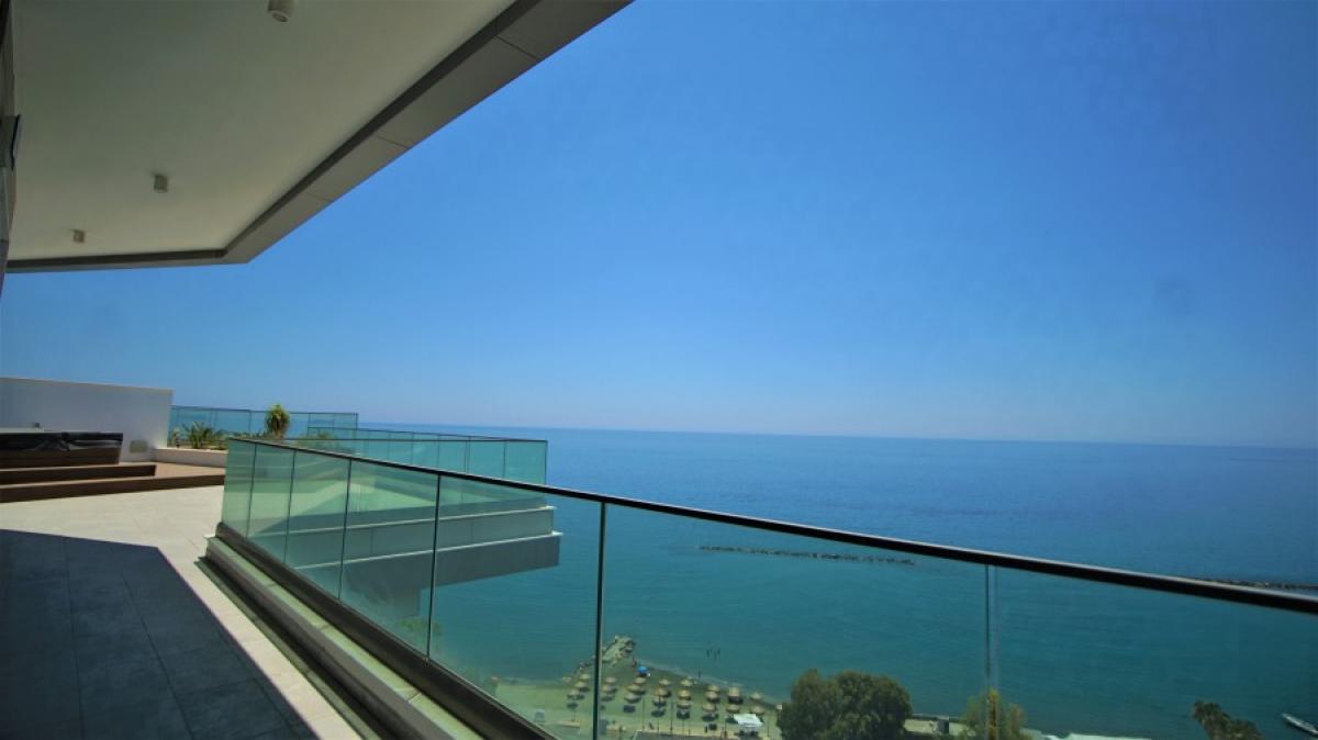 Picture of Condo For Sale in Agios Tychonas, Limassol, Cyprus