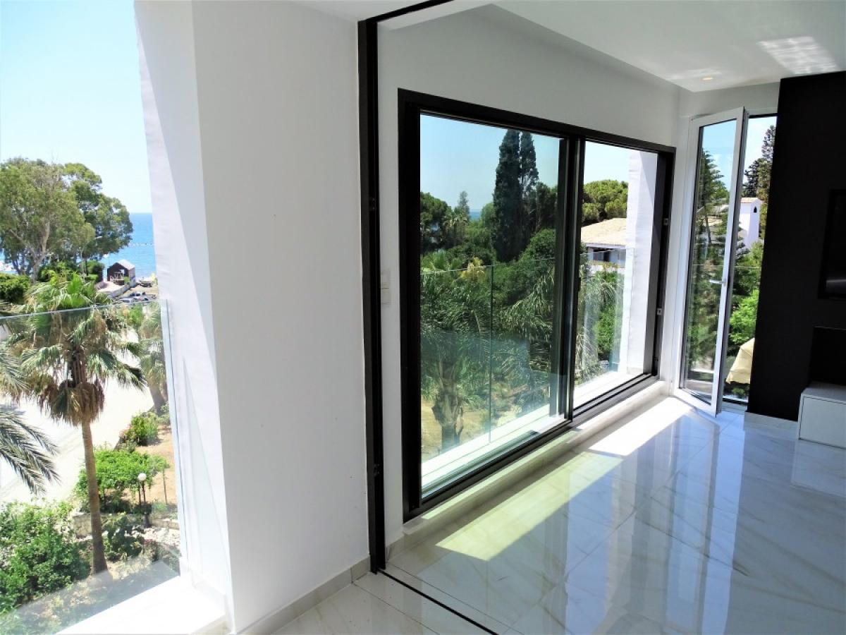 Picture of Condo For Sale in Potamos Germasogeias, Limassol, Cyprus