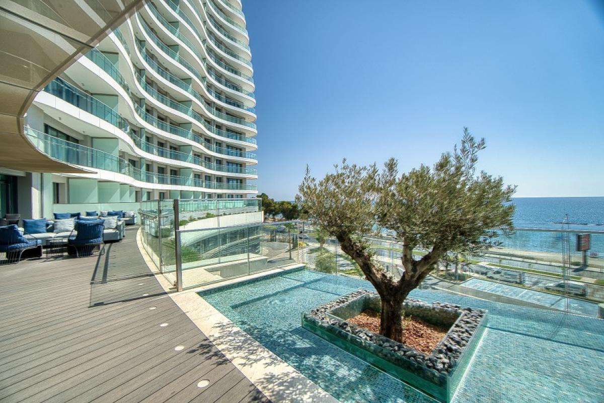 Picture of Condo For Sale in Agios Tychonas, Limassol, Cyprus